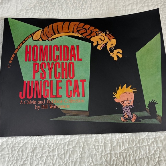 Calvin and Hobbes Comic Book Set - Picture 2 of 7